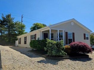 48 Fort Lee Dr, Manahawkin, NJ 08050