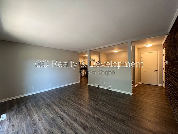 5th image of 12 Simpson St APT C