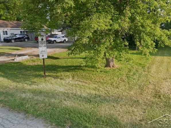 4026 Emerick St, Saginaw, MI 48638