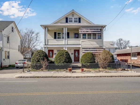 572 Chicopee St, Chicopee, MA 01013