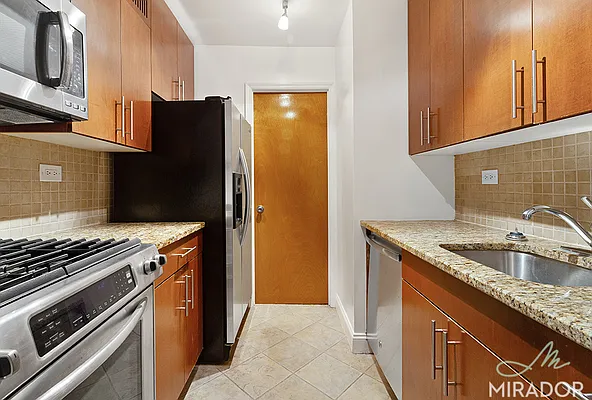 Rented by Mirador Real Estate | media 23