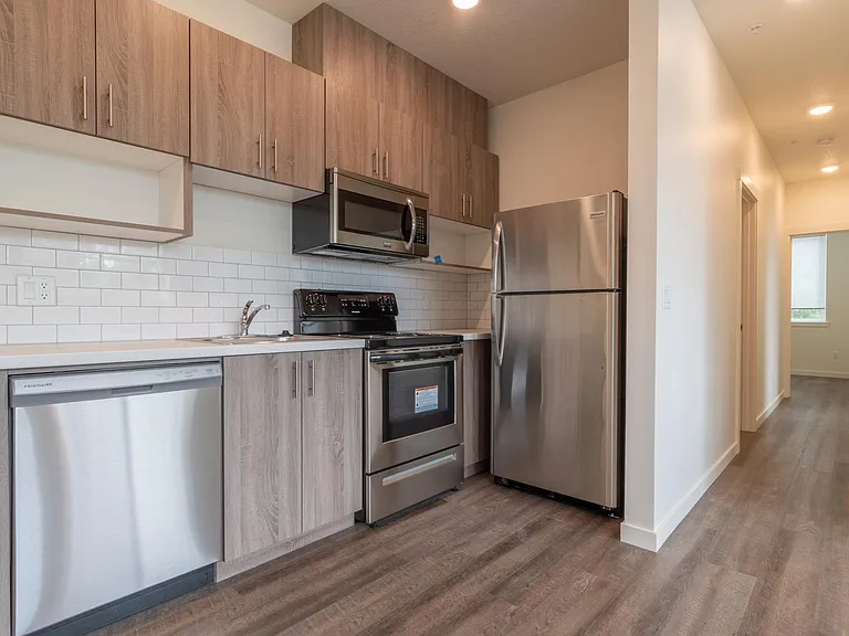 2630 NE Dekum St #4 — Photo 6