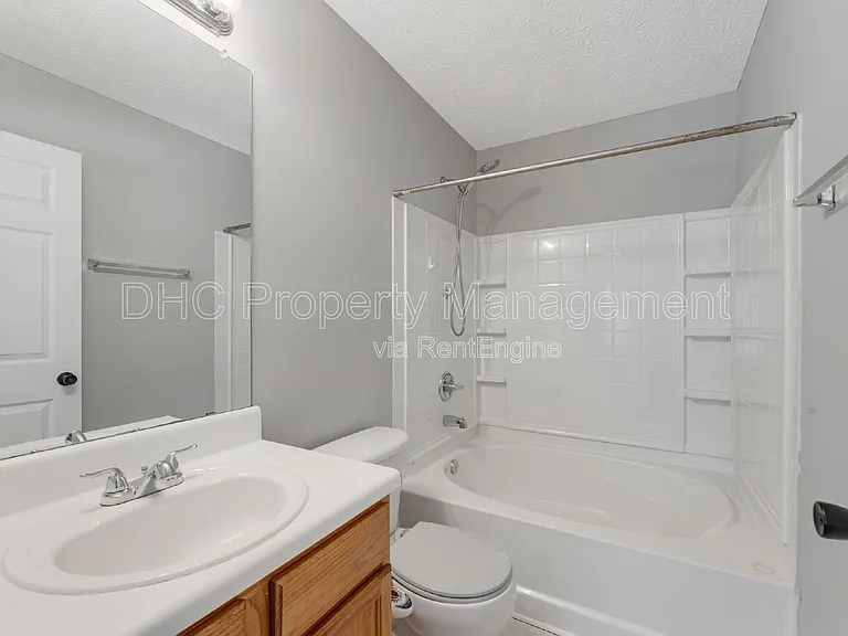 5625 Strathmoor Manor Cir — Photo 7