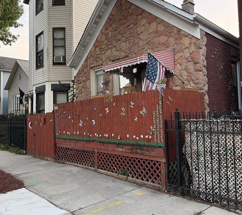 1st image of 3624 S Parnell Ave
