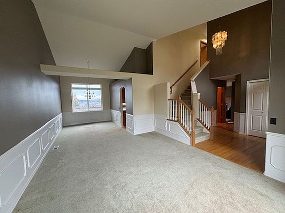 5th image of 7413 59th St NE