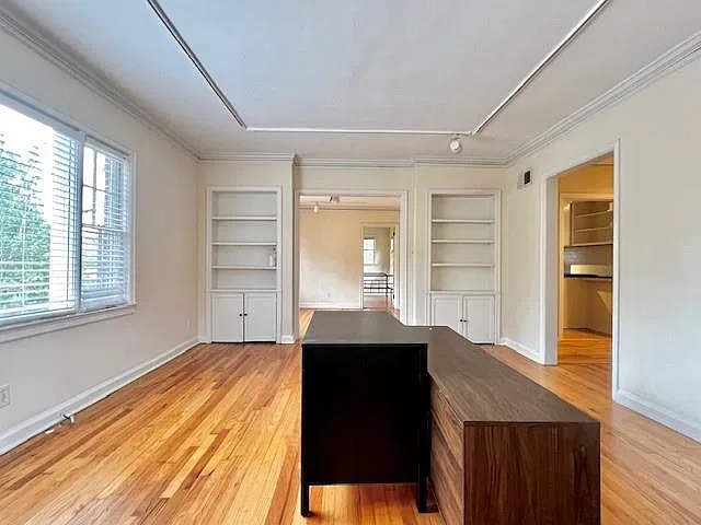 2 bed, 2.0 bath, 1250 sqft, $2,295 — Photo 3