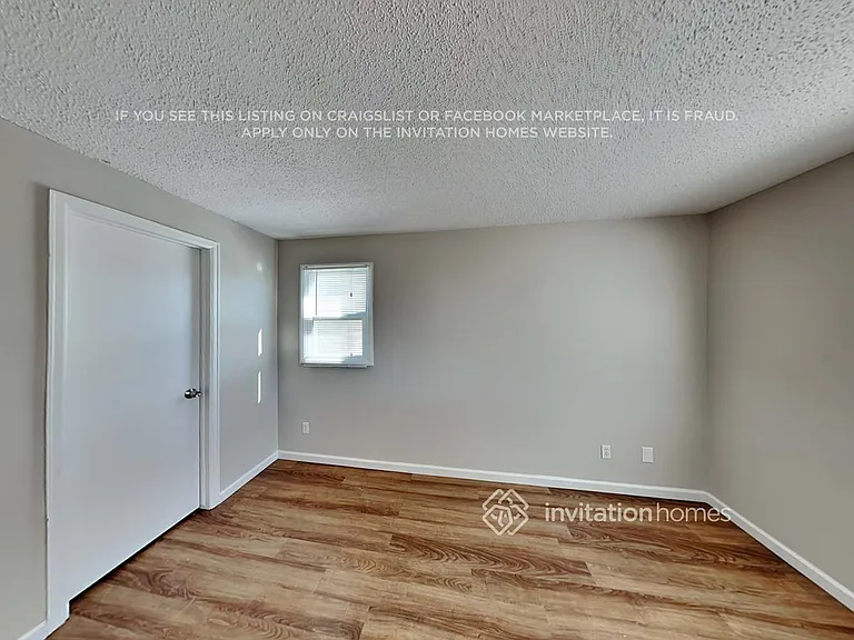 4861 S Dunkirk Way — Photo 14