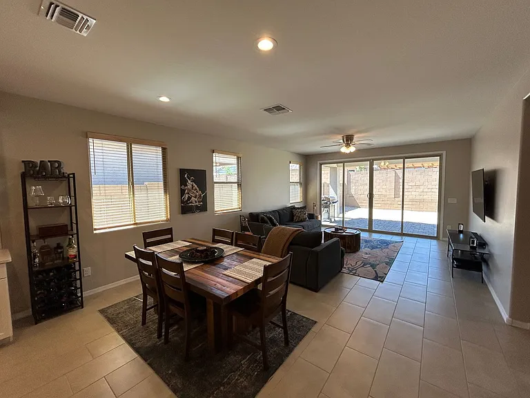 20268 W Montecito Ave — Photo 5