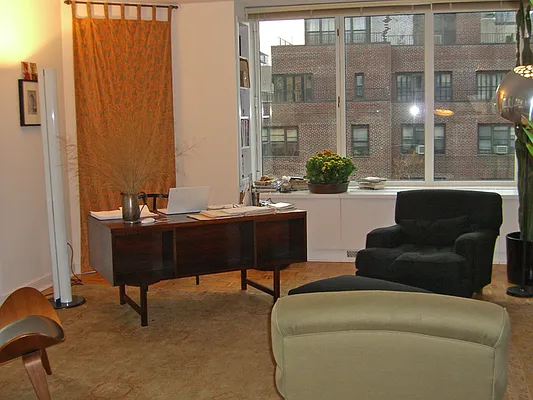 Rented by Sotheby's International Realty | media 16