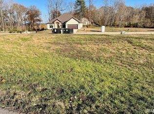 1566 Victoria Woods Dr, Boonville, IN 47601