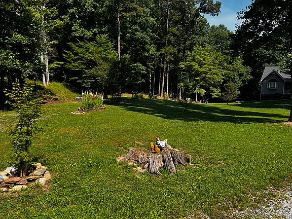 3rd image of 362 Old Dial Rd