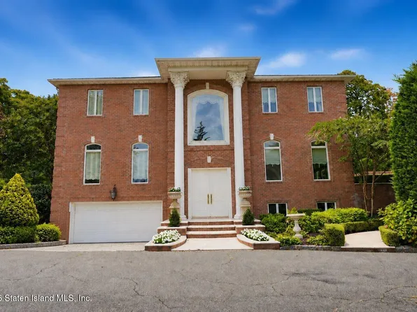 169 Four Corners Rd, Staten Island, NY 10304