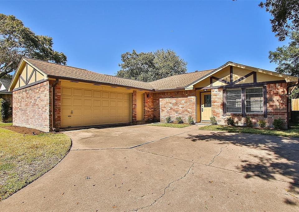 1st image of 14234 Cellini Dr
