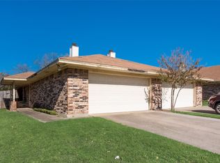 1009 Vera Ct, Irving, TX 75060