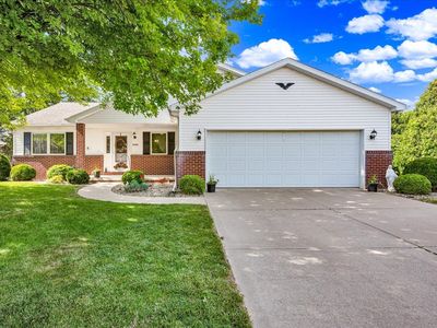 3508 Whisper Way, Bloomington, IL, 61704