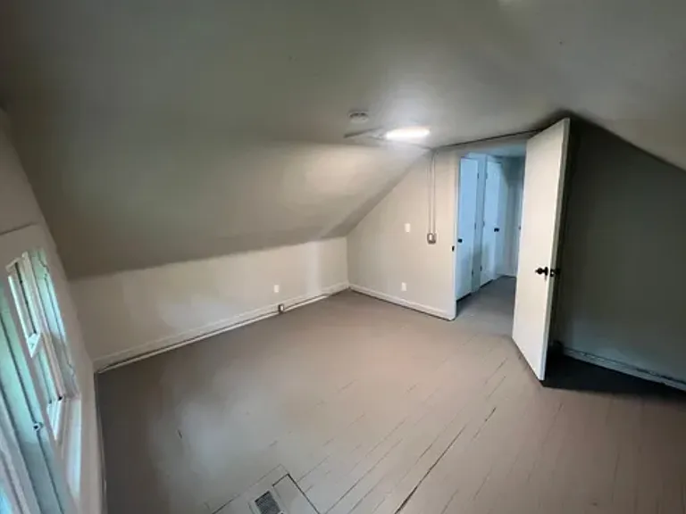 245 Helen St #1 — Photo 6