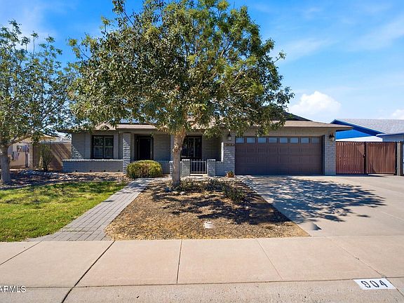 2nd image of 904 W LOUGHLIN Drive