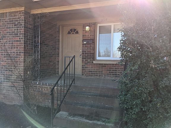 2nd image of 1828 Hasley Dr