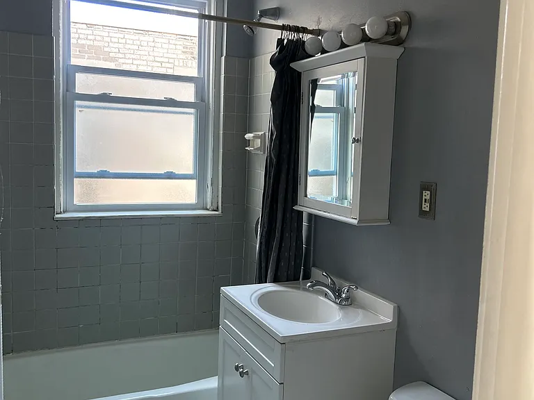 2035 Commonwealth Ave #14 — Photo 5