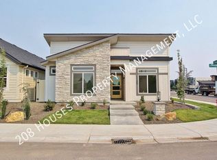 1188 N Meadowglen Ave, Meridian, ID 83642