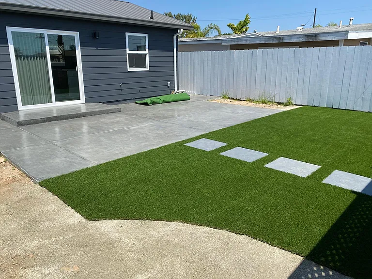 4212 Clairemont Dr — Photo 18