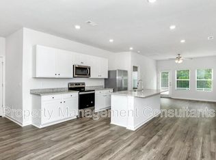 217 Bay Pine Dr, Madison, AL 35756