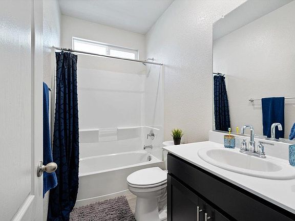 4th image of 511 Blumer Court