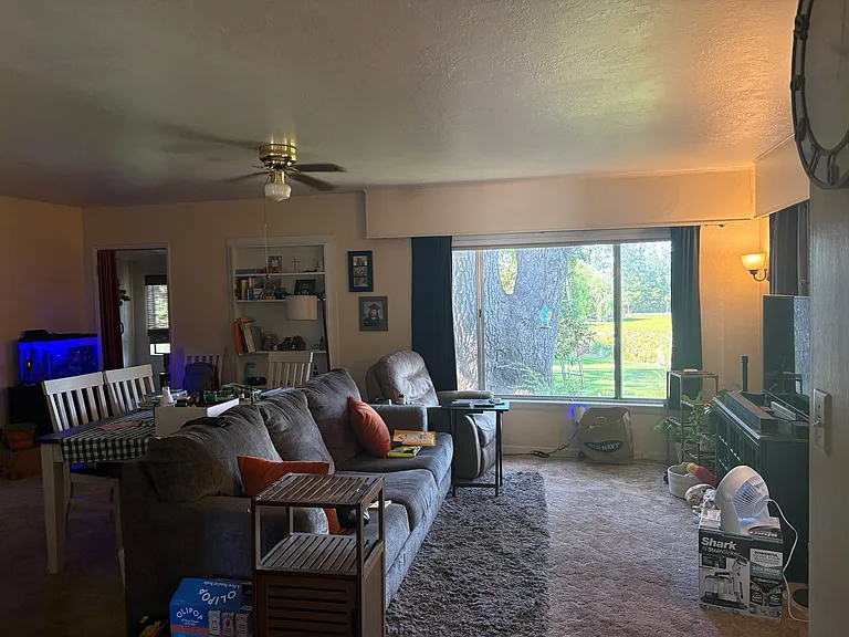 5703 Chapel Dr — Photo 17