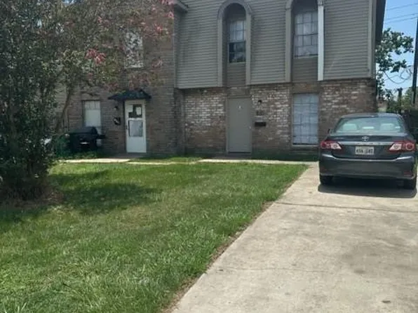 516-18 Commerce St, Gretna, LA 70056