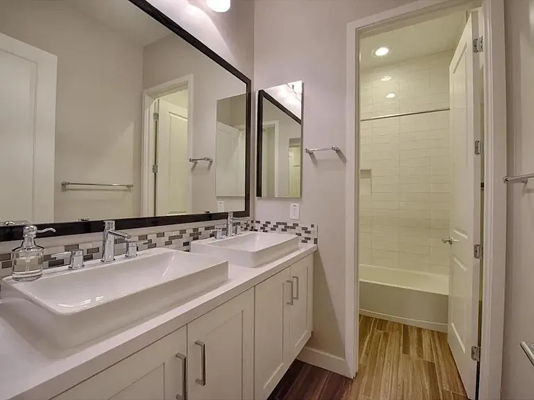 3126 E Cat Balue Dr — Photo 6