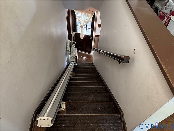 5th image of 10639 Looking Glass Rd