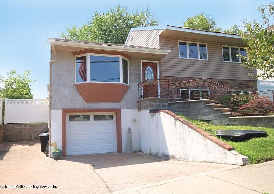 1st image of 465 Lighthouse Ave