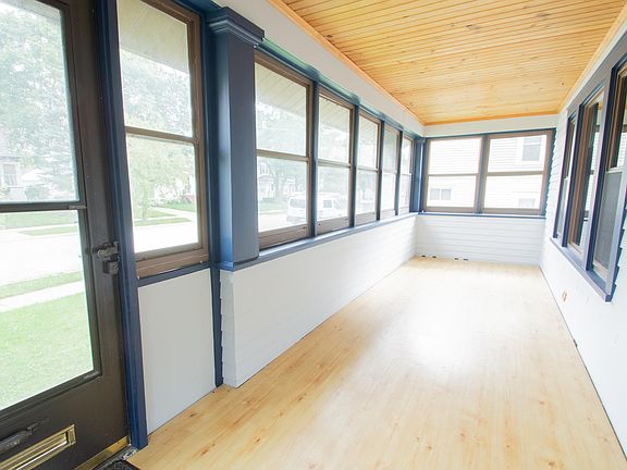 4th image of 612 Park St