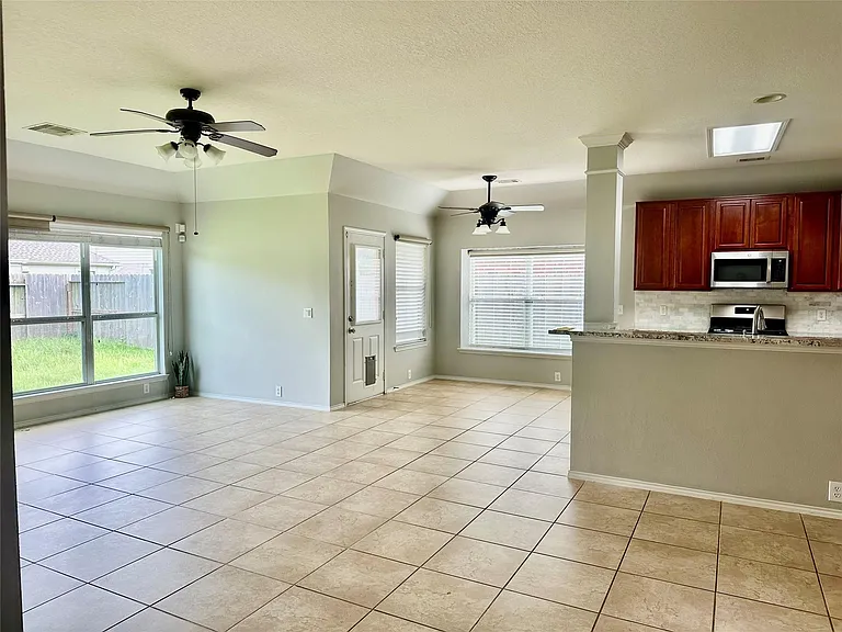30318 Mesa Valley Dr — Photo 8