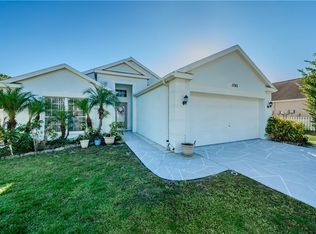 1745 Hunter Ln, Tarpon Springs, FL 34689