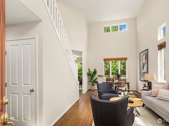 5th image of 578 239th Avenue SE