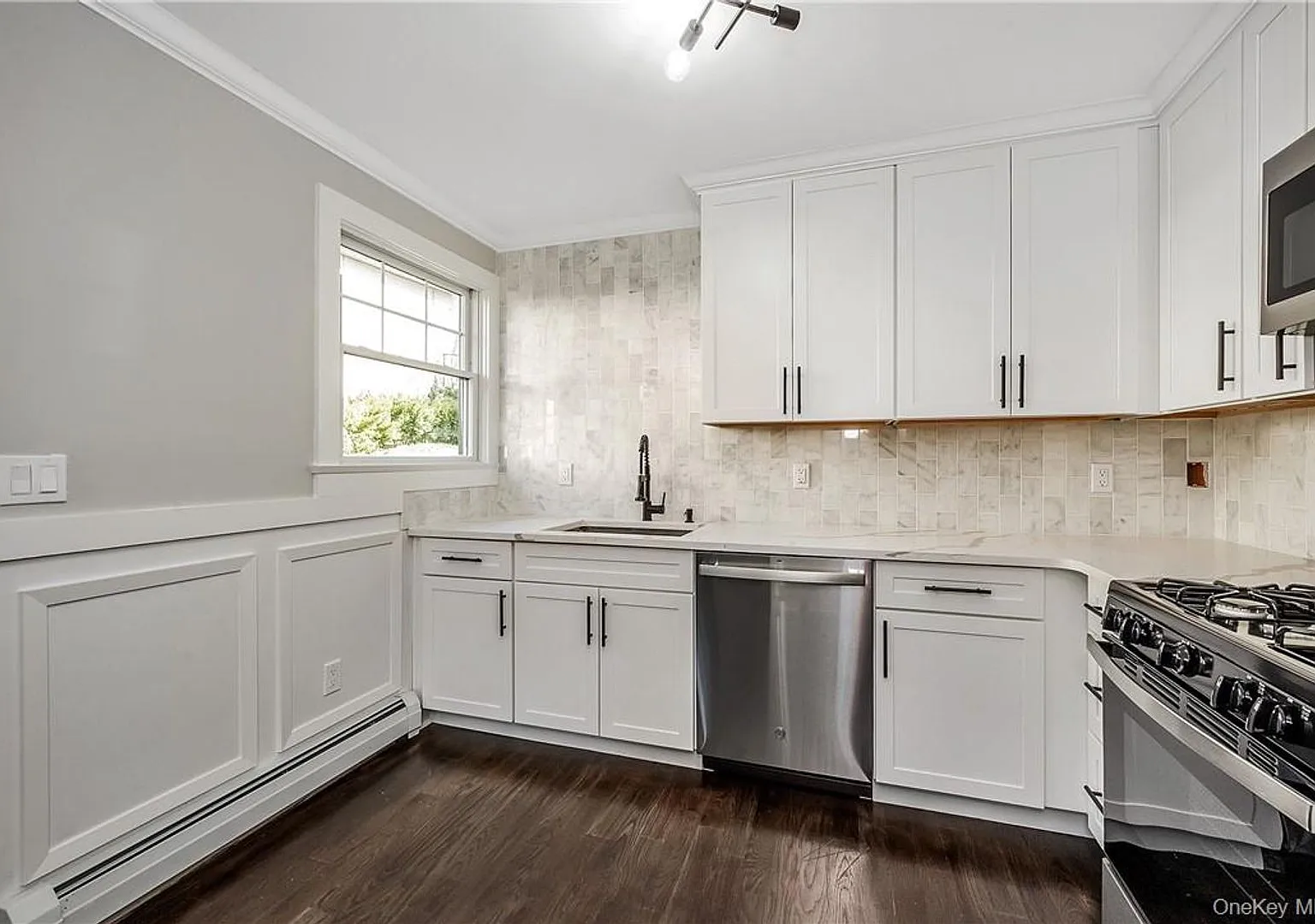 3 bed, 1.0 bath, 1243 sqft, $4,500 — Photo 4