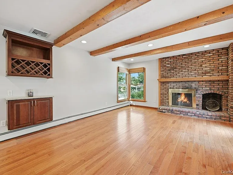 20 Williamsburg Dr — Photo 21