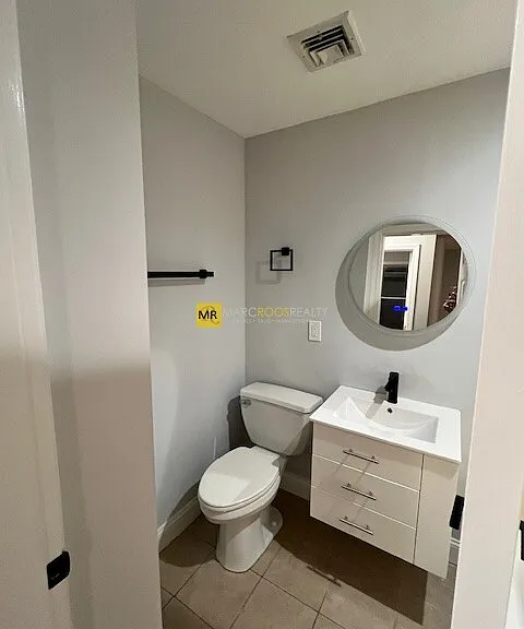 135 Cottage St #2B — Photo 7