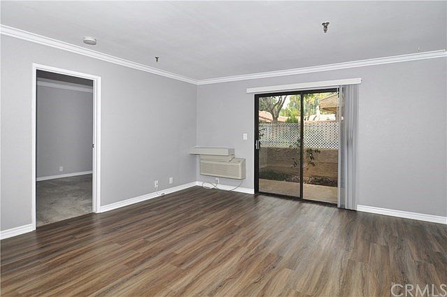 1st image of 4788 Lakeview Ave #48