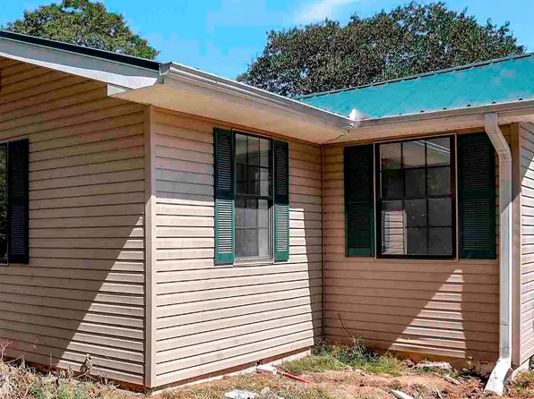211 Park Ave, Adamsville, AL 35005
