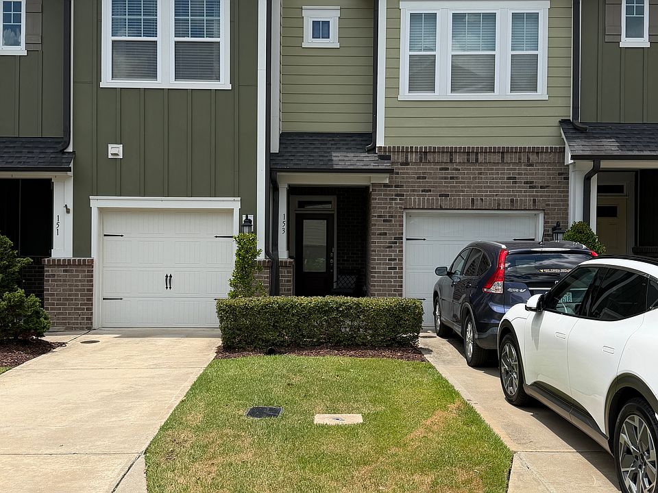 1st image of 153 Manordale Dr
