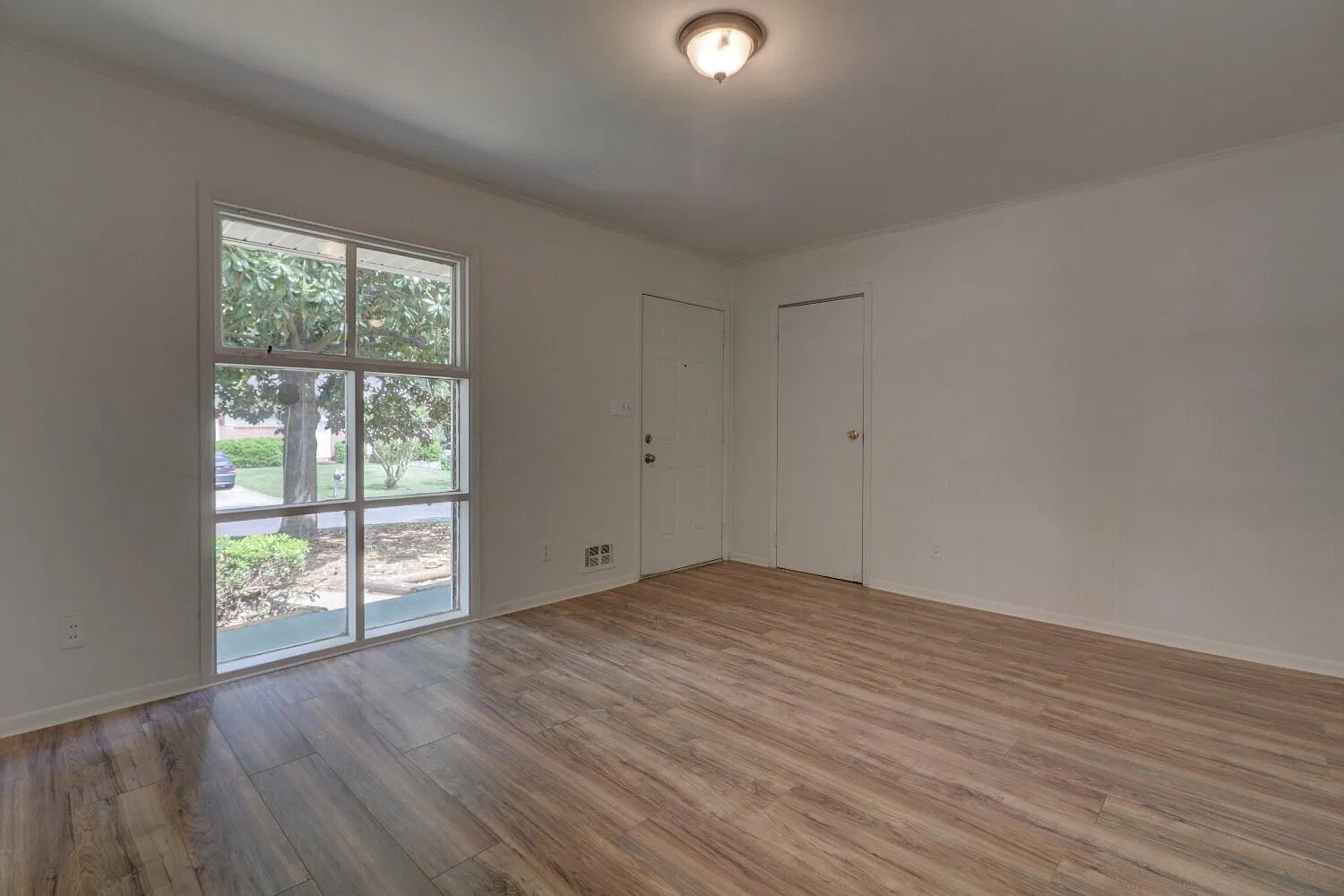 1228 Pineglen Dr - Greenflower GAFL 2019B — Photo 3