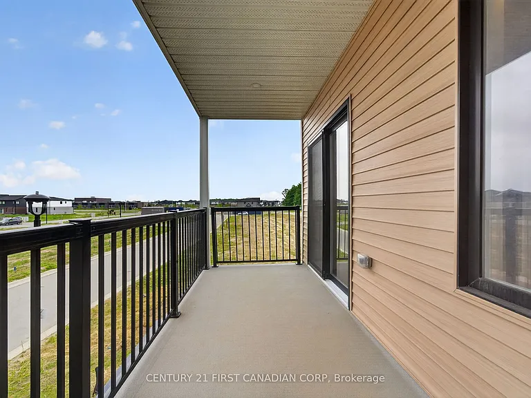 1595 Capri Cres #66 — Photo 16