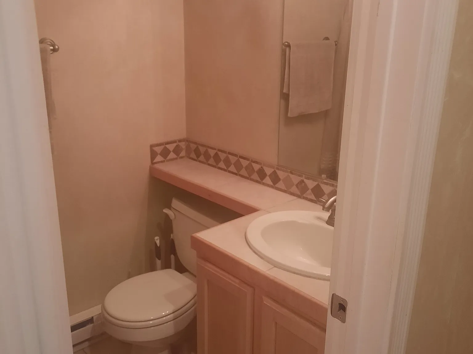 Studio, 284 sqft, $900 — Photo 4