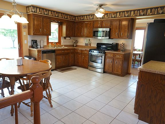3rd image of 14924 Innisbrook Ln