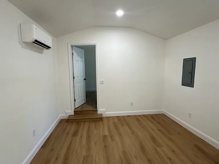4415 2nd Ave S #2 — Photo 8