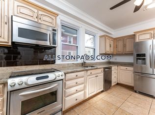 18 Holton St #A, Allston, MA 02134