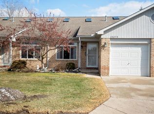 23273 Bunte Ct, Trenton, MI 48183