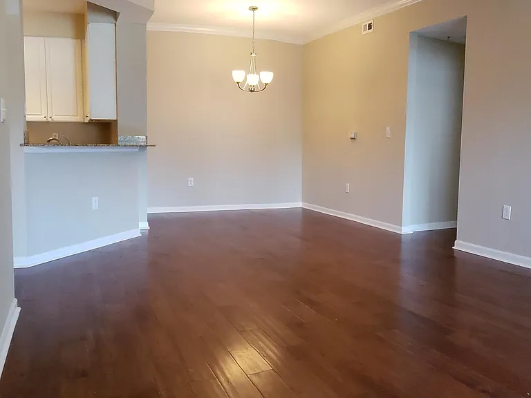 8539 Gate Pkwy W #437 — Photo 7